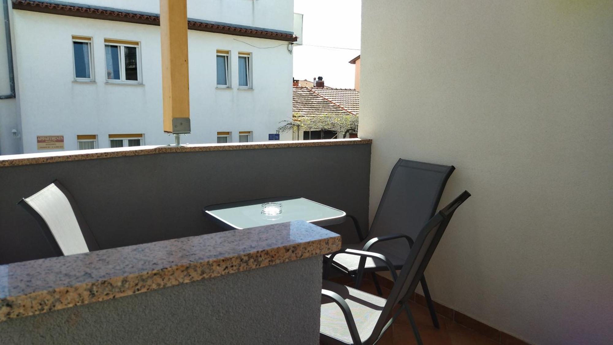 Apartment Uki Premantura Exteriér fotografie