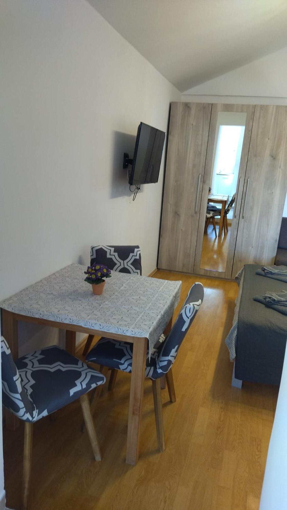 Apartment Uki Premantura Exteriér fotografie